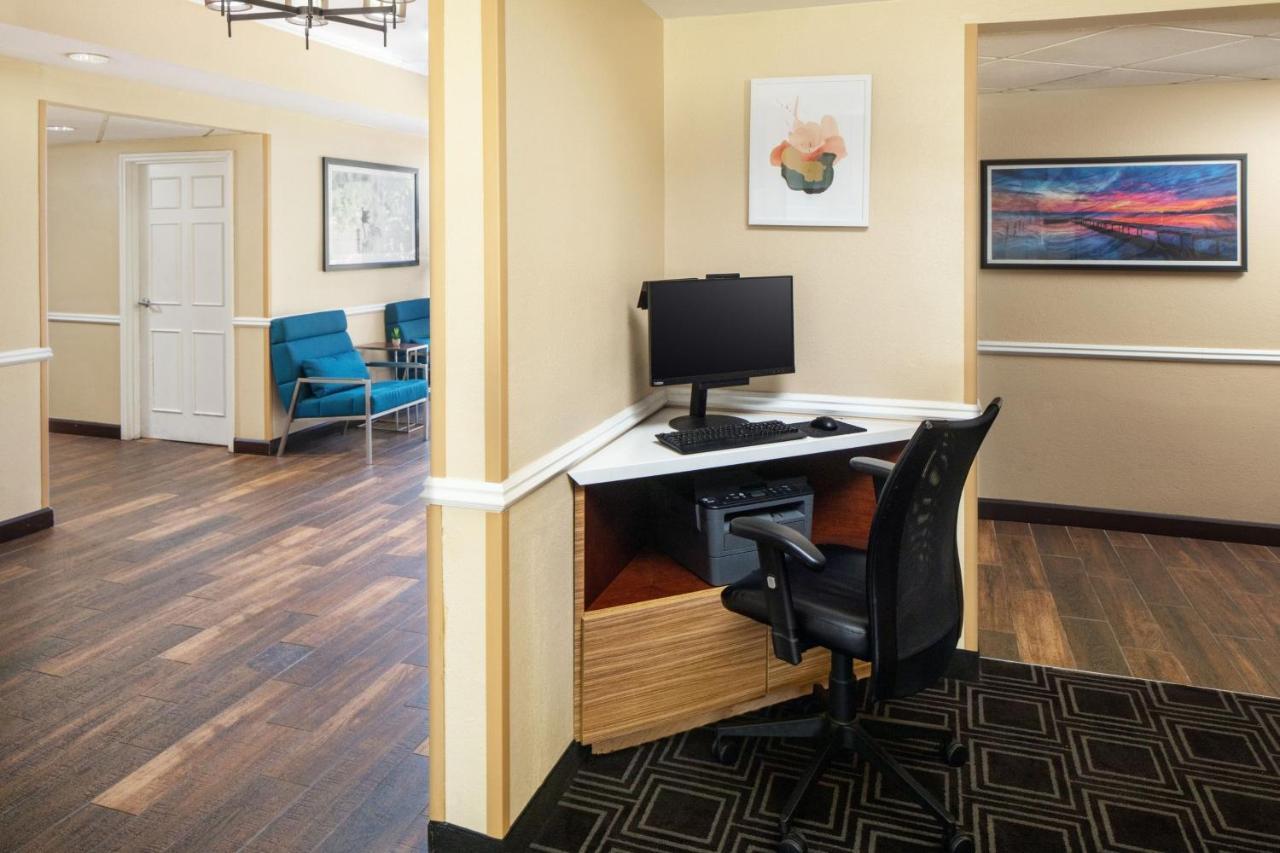 Towneplace Suites By Marriott Springfield Exteriér fotografie